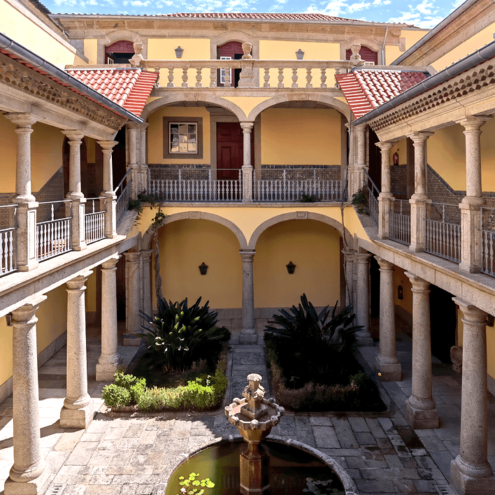AOF-Museu-dos-Biscainhos-4 - pátio interior.png